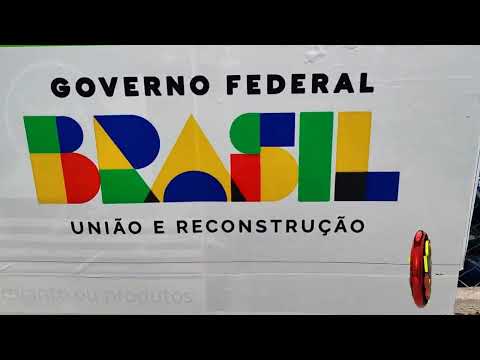ILUMINAÇÃO DO CAMPÃO DE JUQUITIBA NO FOI ENTREGUE NO DIA QUE ESTÁ FIXADO NA PLACA.