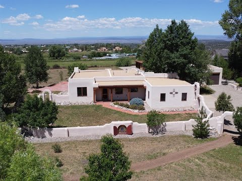 8 Juan Martinez Road, Taos NM 87571