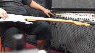 Video thumbnail for Roland Ready strat with a Roland VGA-7 amp by miamivintageguitars