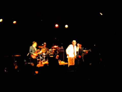 its a mans world-smoke[la vie en fumer].MOV