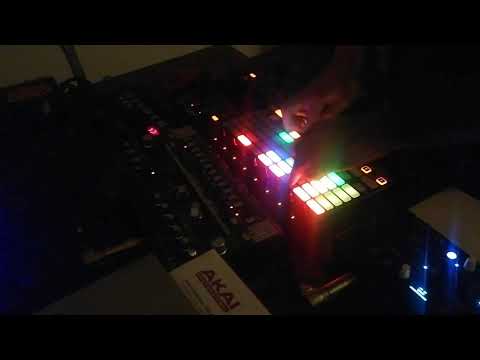 //RISK SOUNDSYSTEM// acid live set #2