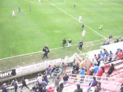 Sacan al policia del 15 de Abril