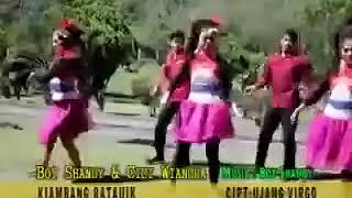Download lagu Lagu minang lama yang masih enak untuk di dengar..  Boy sandy & Cici wianora mp3