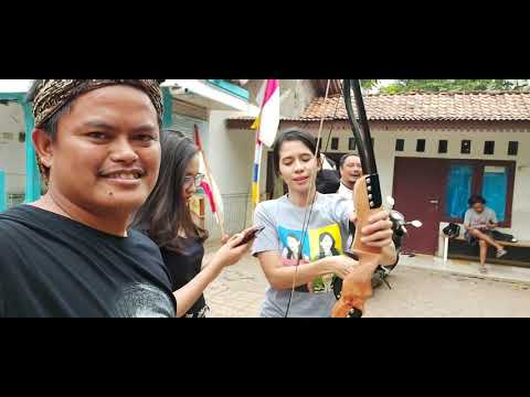 dunia-terbalik-ciraos-lomba-memanah