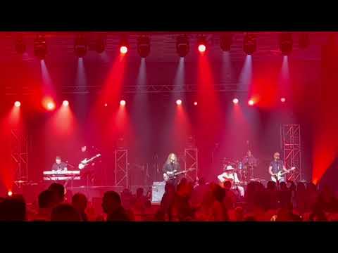 The Flame - Robin Zander of Cheap Trick w/Generation Radio