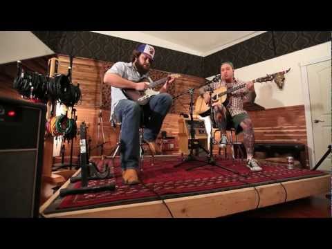 Casey James Brooks: "Trainwreck" featuring Tony Martinez - Live Sessions at Stem Studios