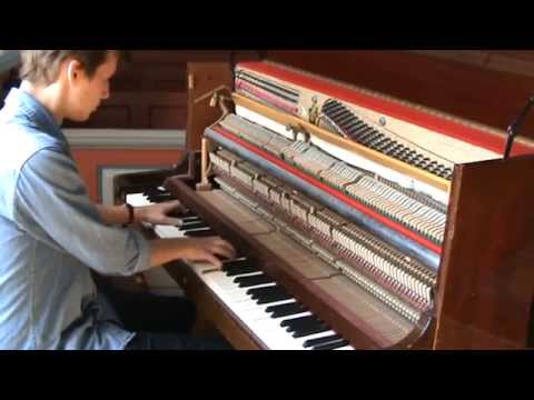 Drag Me Down (One Direction) - Piano Cover by Fredrik Hermansson