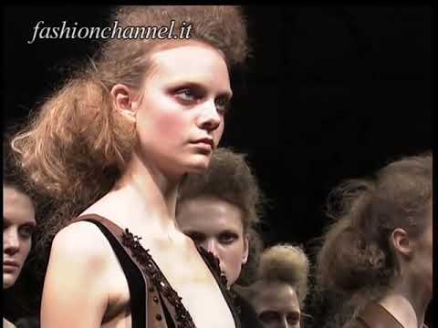 "Prada" Autumn Winter 2009 2010 Milan 2 of 2 pret a porter woman by FashionChannel
