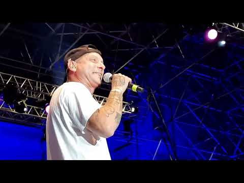 Clementino, freestyle dedicato a Taranto (7/9/2023)