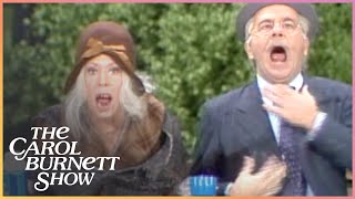 Download lagu Sitting in the Park with...WHO!? | The Carol Burnett Show Clip mp3
