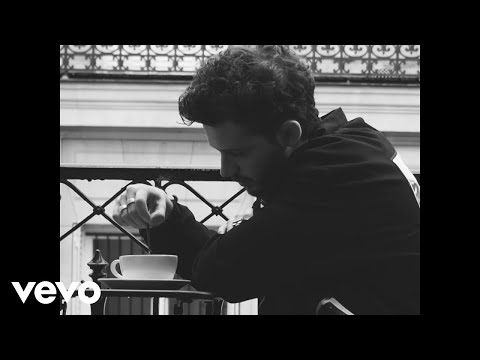 RUGGERO - Sigo Aquí (Official Video)