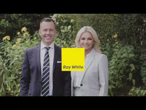 27A Awarua Crescent, Orakei - John Campbell & Jane Horgan