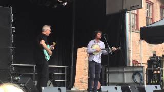 Bill Frisell with Sam Amidon – Walkin&#39; Boss @ Wilco&#39;s Solid Sound Festival 2015, MassMoCA