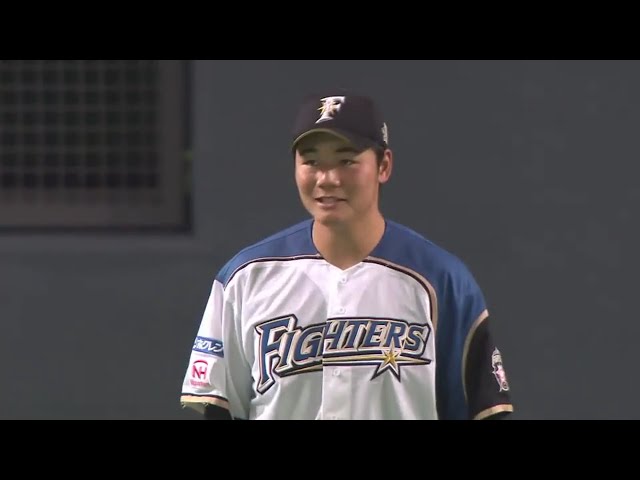 【試合前】今季から加入したファイターズ新戦力・コーチ陣をファンの前でお披露目!! 2018/3/3 F-M