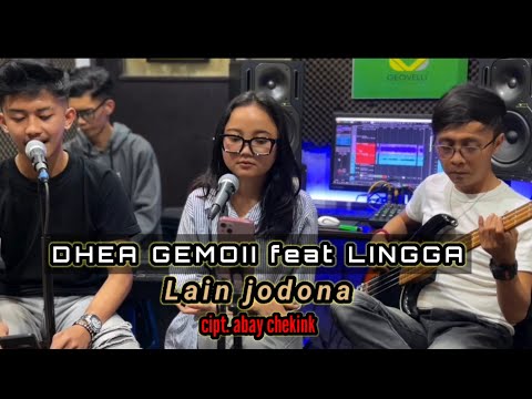 LAIN JODONA - IING KURNIA (LIVE COVER DHEA GEMOII FEAT LINGGA) POJOK SUARA VERSI AKUSTIK