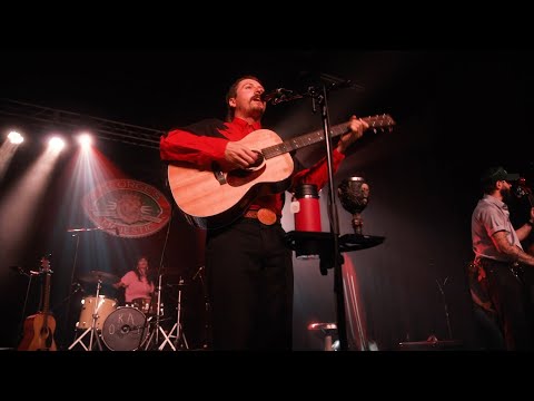 'Whooped if You Will' - Nick Shoulders & the Okay Crawdad *Live from George's Majestic Lounge*