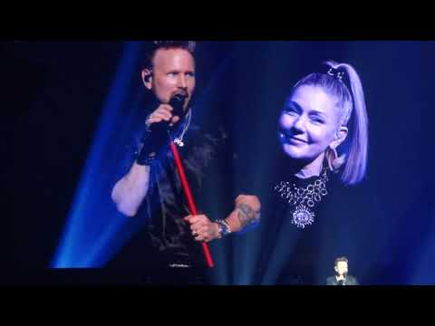 download lagu mp3 mp4 Julie Masse Et Corey Hart, download lagu Julie Masse Et Corey Hart gratis, unduh video klip Julie Masse Et Corey Hart
