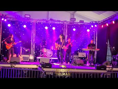 Bossa Nova op de Pasar Malam in Katwijk aan Zee (Jimmy Tielman)