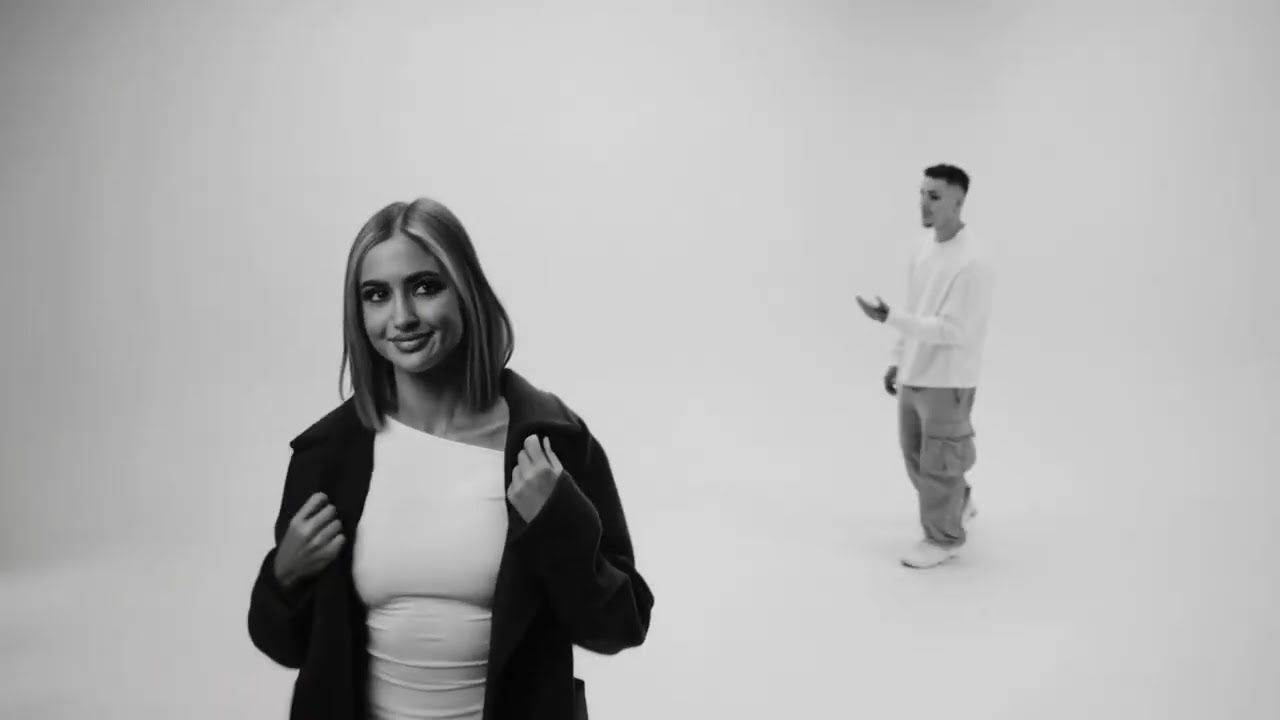Bild zum VideoJuno & Iuliana Beregoi - In Lipsa Ta Bild zum VideoJuno & Iuliana Beregoi - In Lipsa Ta