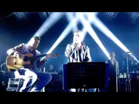 "A mano a mano" Omar Codazzi, voce e Chitarra. Semplicemente Unico. 👏👏👏