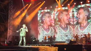 Robbie Williams - Strong Live in Bucharest (Romexpo) Aug 19, 2023 in 4K + subtitles