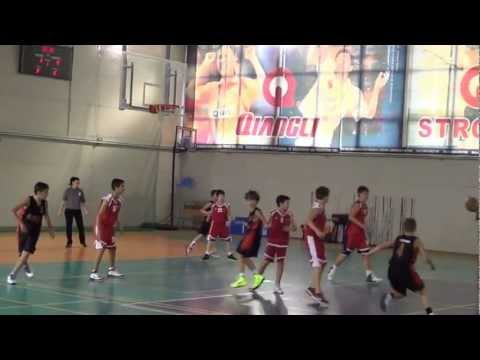 BC Slam - ACS Dan Dacian 68-20 sfertul 1