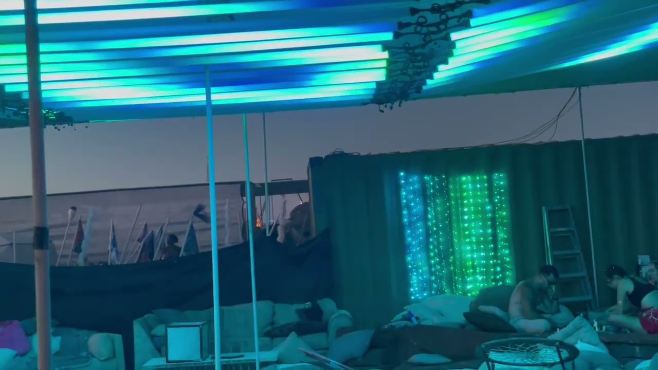 LED curtain Brototype WiFi ArtNet Pixelblaze experiment