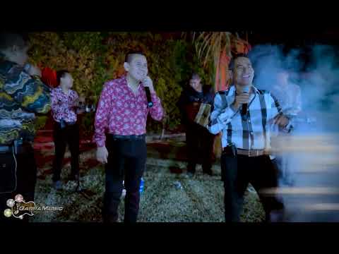 Los Casquillos De Mi Cuerno - Gabino y su Banda Chica