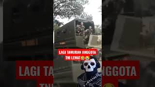 Download lagu GENG MOTOR LANGSUNG DI RUJAK ANGGOTA TNI🤣😭 #tni #kopassus #tniad #tniindonesia #intel #shortshorts mp3