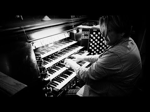 XAVER VARNUS IMPROVISE ON TORONTO'S YORKMINSTER ORGAN: "AUTUMN IN TORONTO"