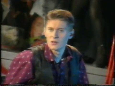 Nenad Kumrić charlie   Nastup u emisiji Briljanteen 1990 tih HTV   ŽENE