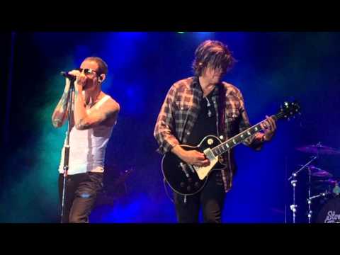 Plush by Stone Temple Pilots with Chester Bennington