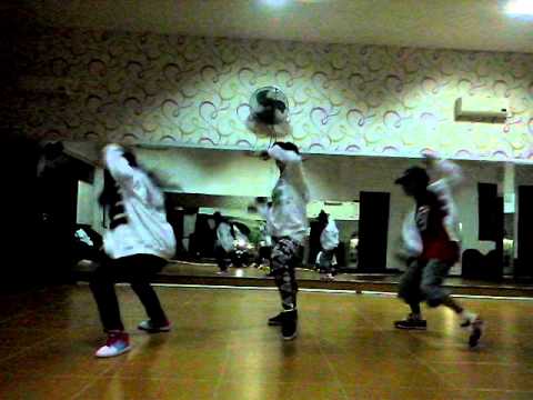 21022014 NikiNariku - BTS (Boy In Luv, No More Dream, N.O, Attack On Bangtan) ~reharshal~