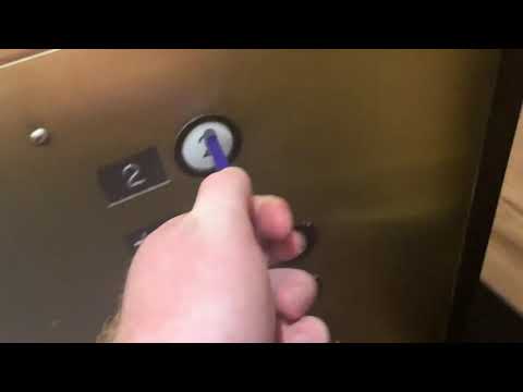 US Circle Button Hydraulic Elevator/Lift @ 2525 E Broadway Blvd Tucson AZ (no voiceover)