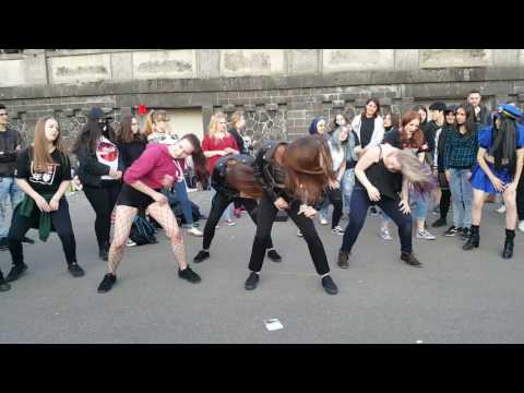 Japan-Tag 2017 Düsseldorf K-Pop Dance HyunA - How's That? (3)