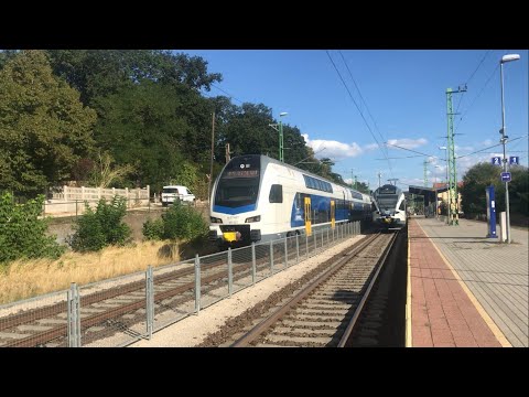 Z72-es zónázó vonat indul Piliscsabáról Esztergomba. Üdv a vezérnek! 815 003 STADLER KISS