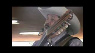 &quot;Sabor De Engaño&quot; Rosendo Cantu Y Los Cadetes de Linares