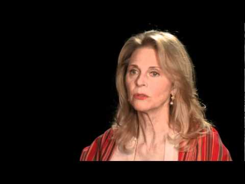 Bionic Woman Season 1 - Own it on DVD 10/19 BTS: Lindsay wins an Emmy