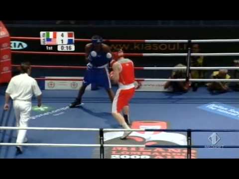 Roberto Cammarelle ITA vs Michael Hunter USA +91kg 2009 09 01 to AVI clip0