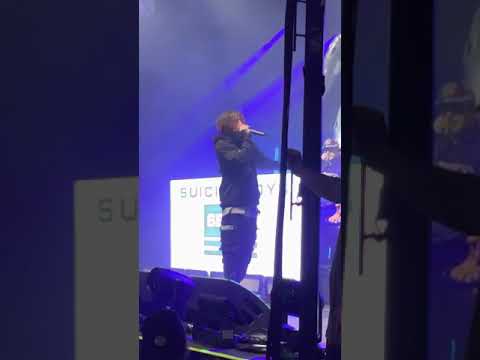 $uicideboy$ Scrim calls out guy for touching girls at concert