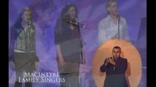 MacIntyre Family Singers (Katelyn Todd Scott Carole) - Lift Your Voice