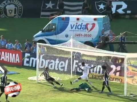 Botafogo despacha o Voltaço e segue invicto