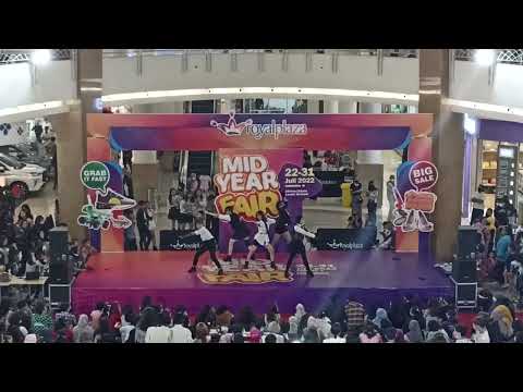 ITZY (있지) _ '마.피.아. In The Morning (Mafia In The Morning)' DANCE COVER by DUVESSA DC