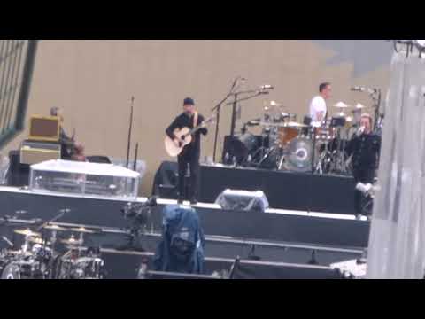 U2 You're The Best Thing About Me (acoustic soundcheck), Mexico City 2017-10-02 - U2gigs.com