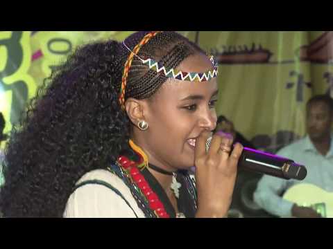 Winta Berhane - Ashenda - ዊንታ ብርሃነ - ኣሸንዳ |Yeblo(ይበሎ)- Live on stage - New Tigrigna Music 2019