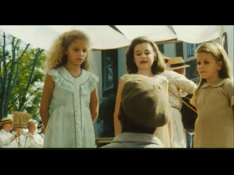 O Brother, Where Art Thou? trailer frame of George Clooney's character in chains