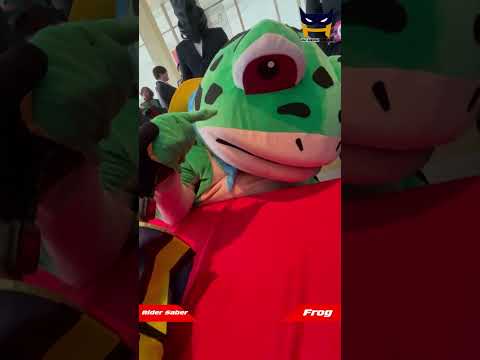 230966 [Show Your Power] Kamen Rider Saber VS Frog Thailand Comic Con 2023