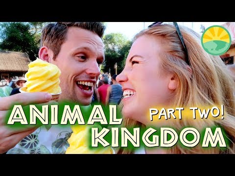 Disney's Animal Kingdom! | Africa and Dinoland | Maddie Moate