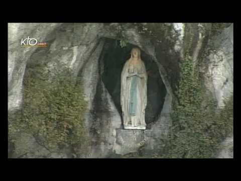 Chapelet à Lourdes