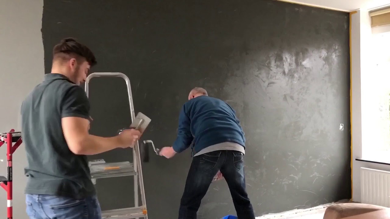 Betonlook aanbrengen op de wand (instructie video) (Concrete look)